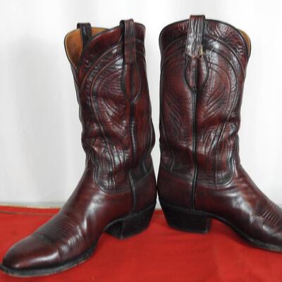 Pair of Menâ€™s Leather Cowboy Boots by Lucchese of San Antonio