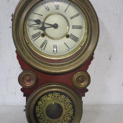 Vintage Figure 8 Wall Clock
