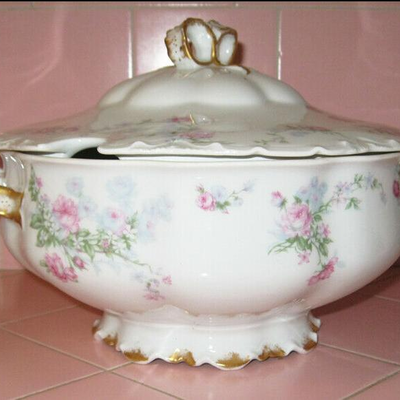 MS Antique Haviland Soup Tureen Pink Roses Gold Trim France