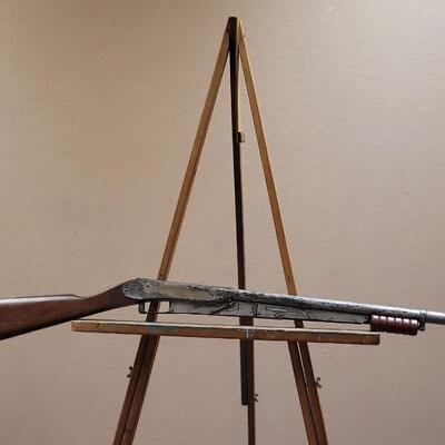 Lot 171: Vintage DAISY BB Sporting Rifle Gun Pump Action WORKS