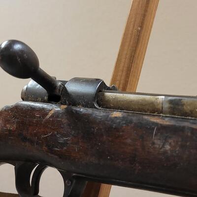 Lot 173: Japanese Type 38 with a Japanese Paratrooper Sling
