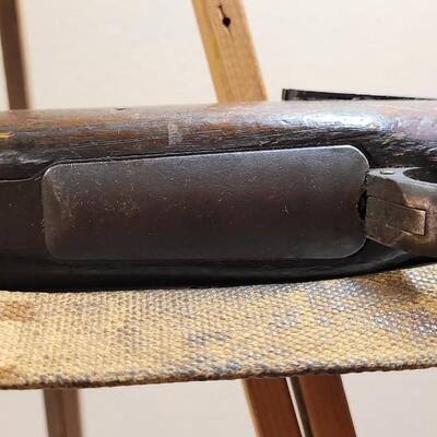 Lot 173: Japanese Type 38 with a Japanese Paratrooper Sling