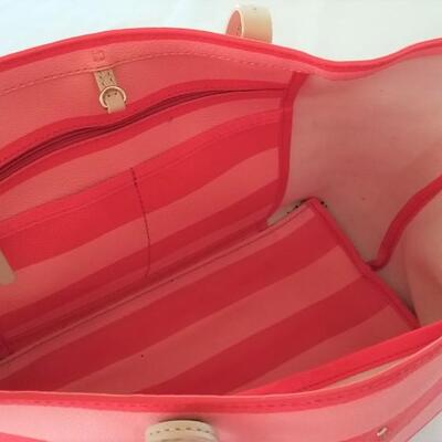 Lot #226  KATE SPADE handbag w/storage bag