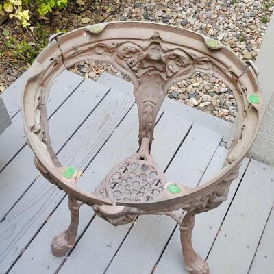 Lot 203: Vintage Cast Iron English Pub Table