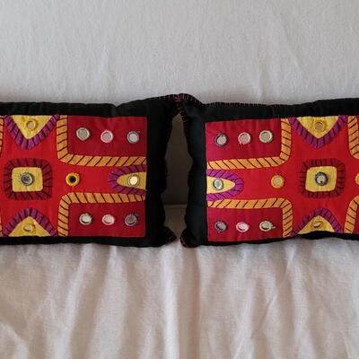 Lot 209: (2) Sheesha Style Pillows and 2 Small Velvet Pillows