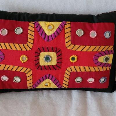 Lot 209: (2) Sheesha Style Pillows and 2 Small Velvet Pillows