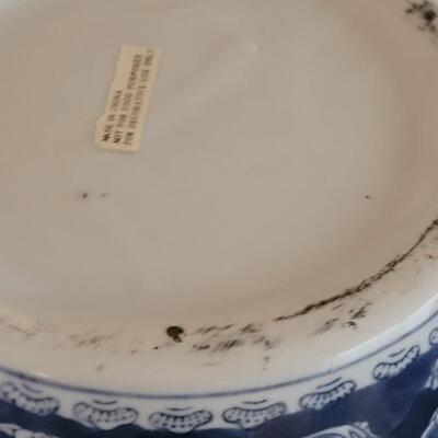 Lot 216: Chinese Jar with Stand