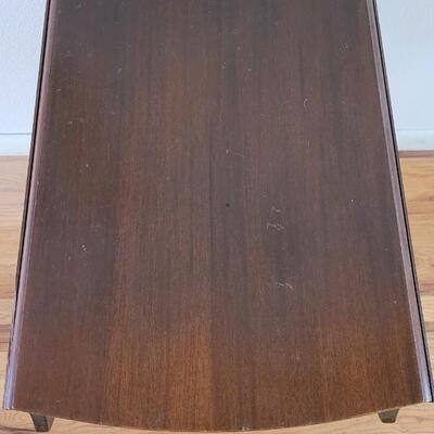 Lot 220: Antique Kittinger Gainsborough Chippendale Handpainted Drop Leaf Table
