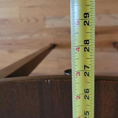 Lot 220: Antique Kittinger Gainsborough Chippendale Handpainted Drop Leaf Table