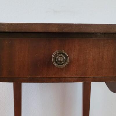 Lot 220: Antique Kittinger Gainsborough Chippendale Handpainted Drop Leaf Table