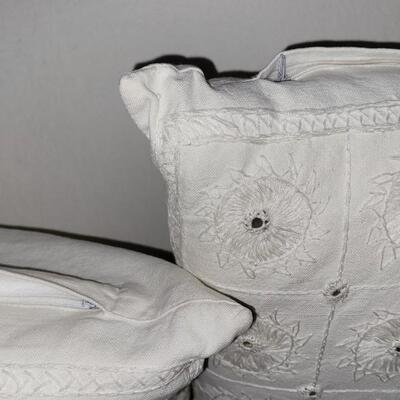 Lot 226: (2) White Sheesha Decorative Pillows