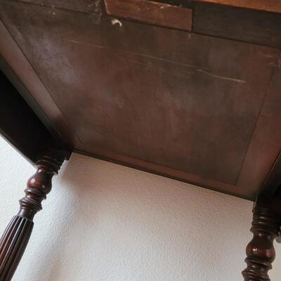 Lot 229: Antique Kittinger Gainsborough Chippendale Inlayed Drop Leaf Table