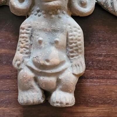 Lot 232: Small Pre-Columbian MesoAmerican Statue