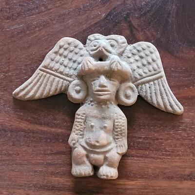 Lot 232: Small Pre-Columbian MesoAmerican Statue