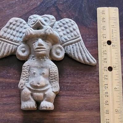 Lot 232: Small Pre-Columbian MesoAmerican Statue