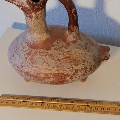 Lot 233: Pre-Columbian MesoAmerican Figural Animal Pottery