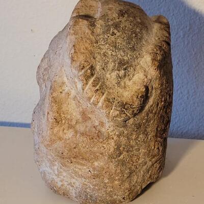 Lot 234: Pre-Columbian MesoAmerican Heads Sculpture
