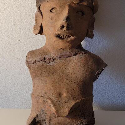 Lot 236: Pre-Columbian MesoAmerican Nayarit Statue Artifact