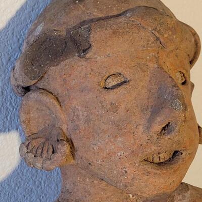 Lot 236: Pre-Columbian MesoAmerican Nayarit Statue Artifact