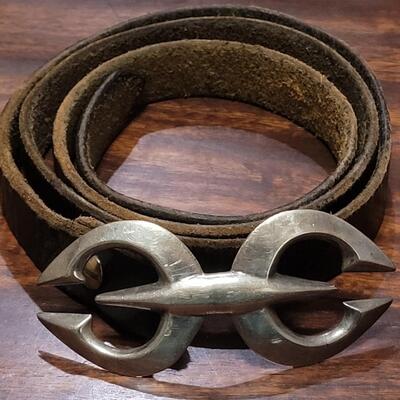Lot 238: Old Pawn Navajo Belt Buckle
