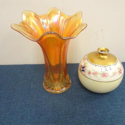 LOT 322. HOME DECOR VASES  ONE OF THEM ABINGDON POTTERY
