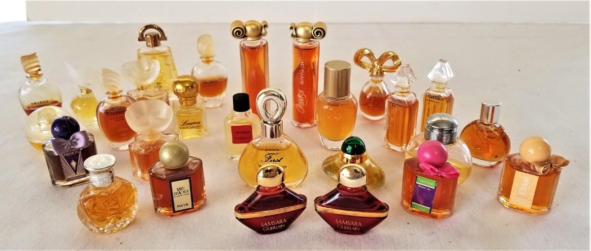 Lot 267 Sample Size Perfume Lot 27 pieces