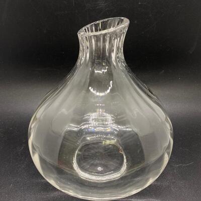 Vintage SEA of Sweden Crystal Flower Bud Vase