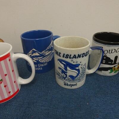 LOT 350. MUG COLLECTION