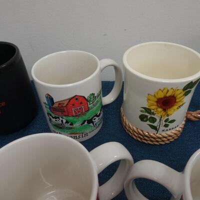 LOT 355. MUG COLLECTION