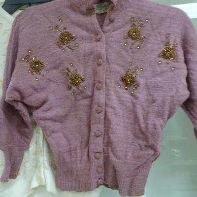 LOT 363. TWO LADIES SWEATERS
