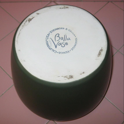 MS Hand Made Bella Vase Steinborn & Grunen Pottery Venice CA Dark Green Covered Jar