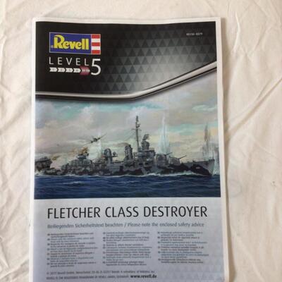 B-416 Fletcher Class Destroyer 1/144 Platinum Edition Scale Model by Devell