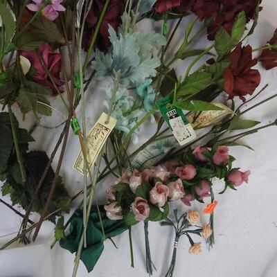 Lot of Faux Flowers, Assorted