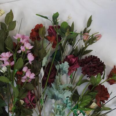 Lot of Faux Flowers, Assorted