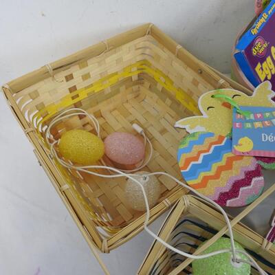 Easter Lot: Wire and Wicker Baskets, Plastic Bins, Ceramic Bunnies