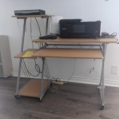 Petite Computer Desk