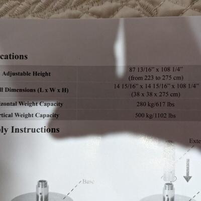 VAAVAA VOOM   Pole Dancing kit.