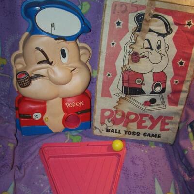 LOT 80  VINTAGE POPEYE BALL TOSS GAME