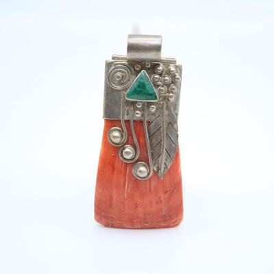950 Sterling Silver Spiny Oyster Pendant