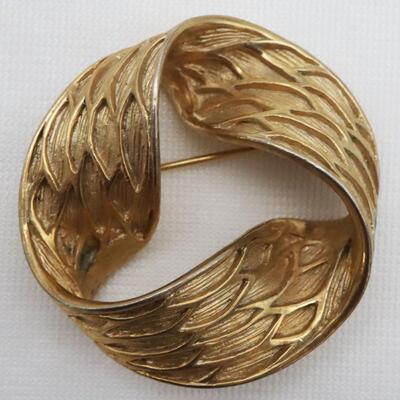 Boucher Brooch Lot