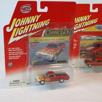 Lot of 6 Johnny Lightning Car Lot