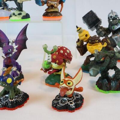 Lot of Activision Skylander Action Figures