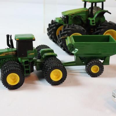 11pc John Deere Toy Lot