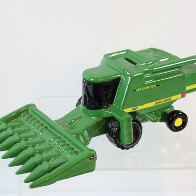 Lot of John Deere Housewares Lot