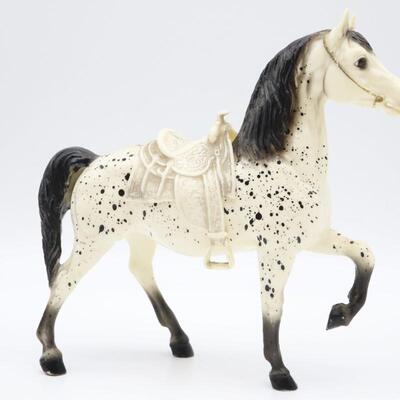 Lot of 5 Vintage Breyer Horses