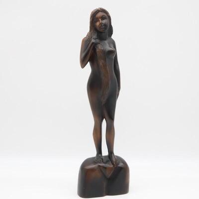 Boxwood Carving of Woman
