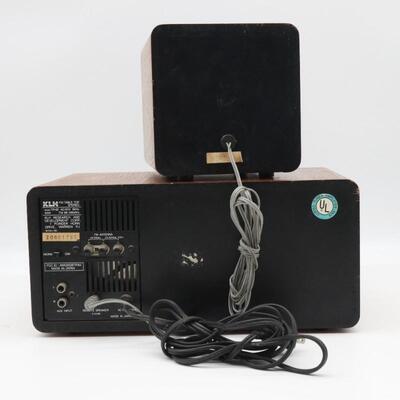 KLH Table Top  Radio TR-82