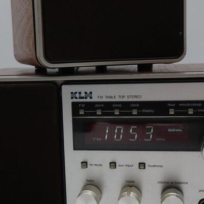 KLH Table Top  Radio TR-82