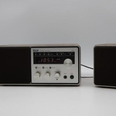 KLH Table Top  Radio TR-82