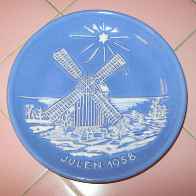 MS 1958 Julen Christmas Plate Denmark Johgus Bornholm Blue Windmill Danish
